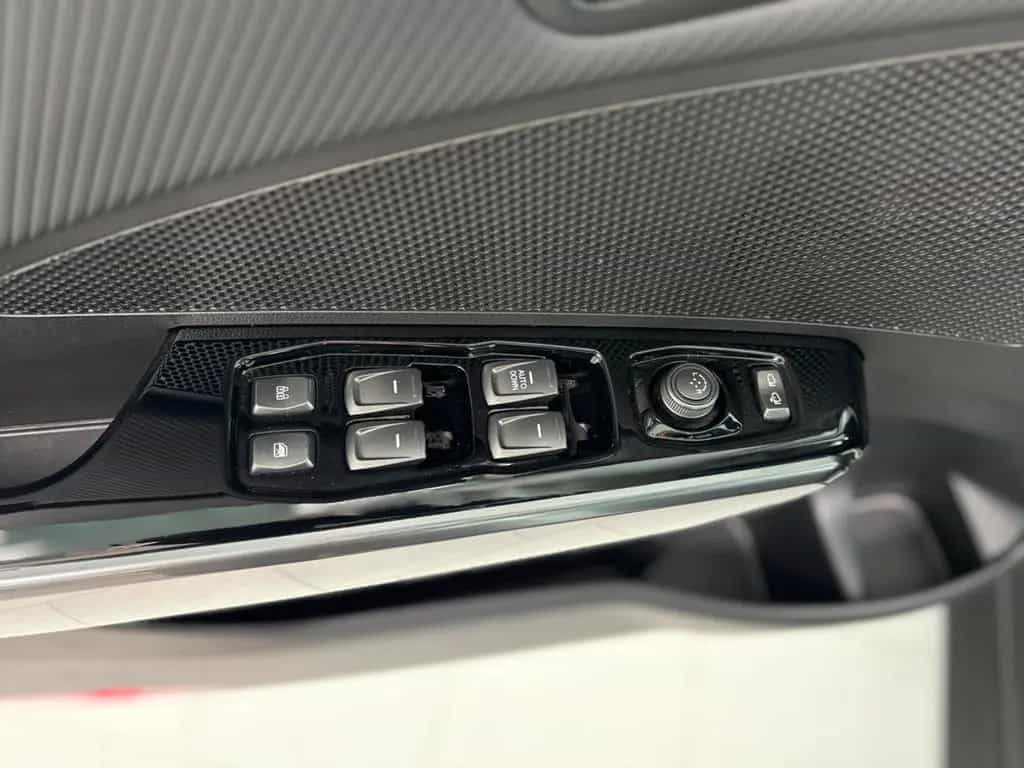 Ssangyong Tivoli 1.5 T-GDi Sapphire/LED/NAVI/R-KAM/SHZ/18" 03/2021-photo-18