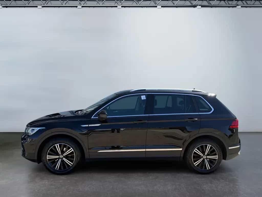 Volkswagen Tiguan Elegance 1.5 TSI DSG ACC MATRIX Kamera AH 02/2021-photo-2