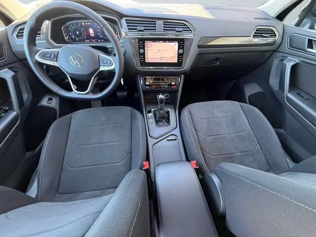 Volkswagen Tiguan Elegance 1.5 TSI DSG ACC MATRIX Kamera AH 02/2021-photo-7