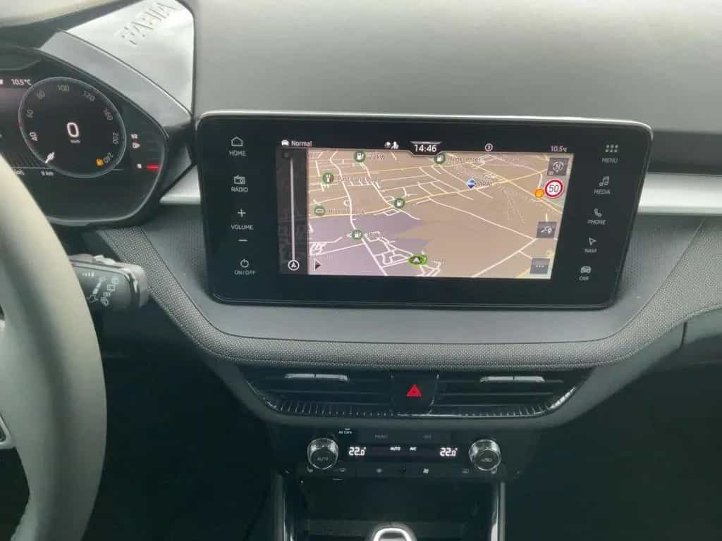 Skoda Fabia Balance 1.0 DSG NAVI ACC PDC LenkHz null-photo-9