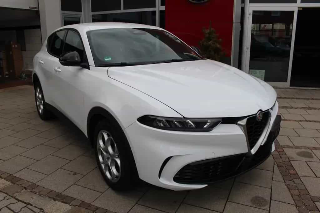 Alfa Romeo Tonale Super  0,99% Finanzierung 08/2023-photo-0