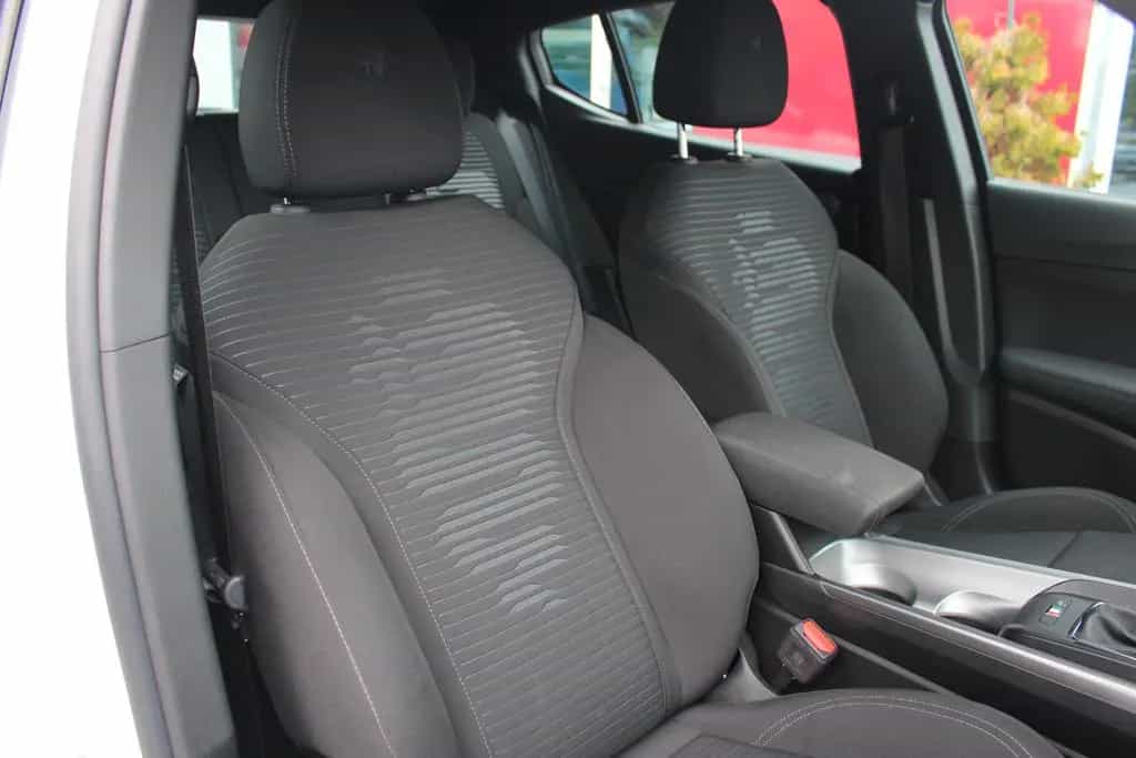 Alfa Romeo Tonale Super  0,99% Finanzierung 08/2023-photo-14