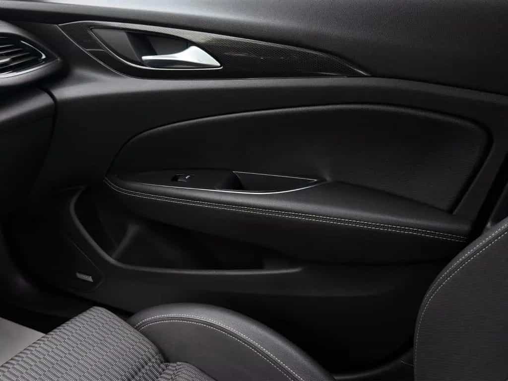 Opel Insignia ST Business 4x4 BOSE/Massage/CarPlay 10/2021-photo-18