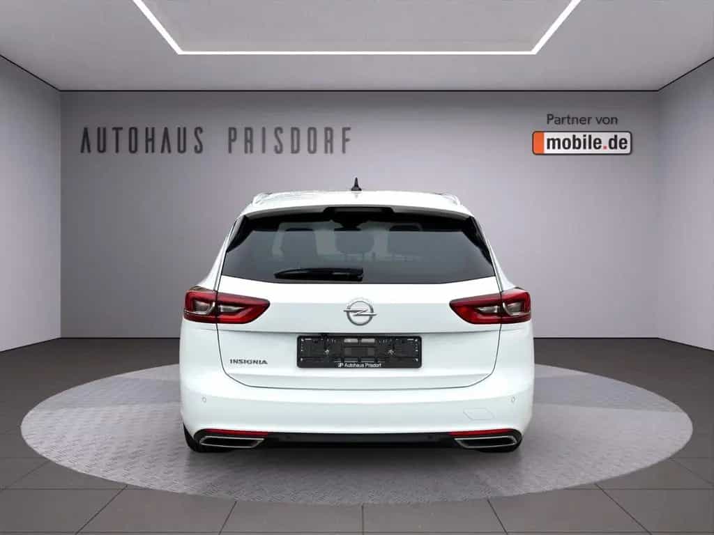 Opel Insignia ST Business 4x4 BOSE/Massage/CarPlay 10/2021-photo-5