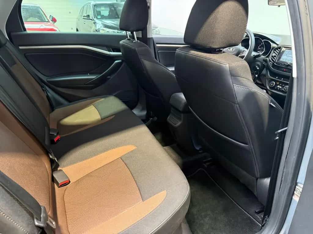 Lada Vesta Luxus *Automatik*1.Hand*R.Kamera* 07/2018-photo-11
