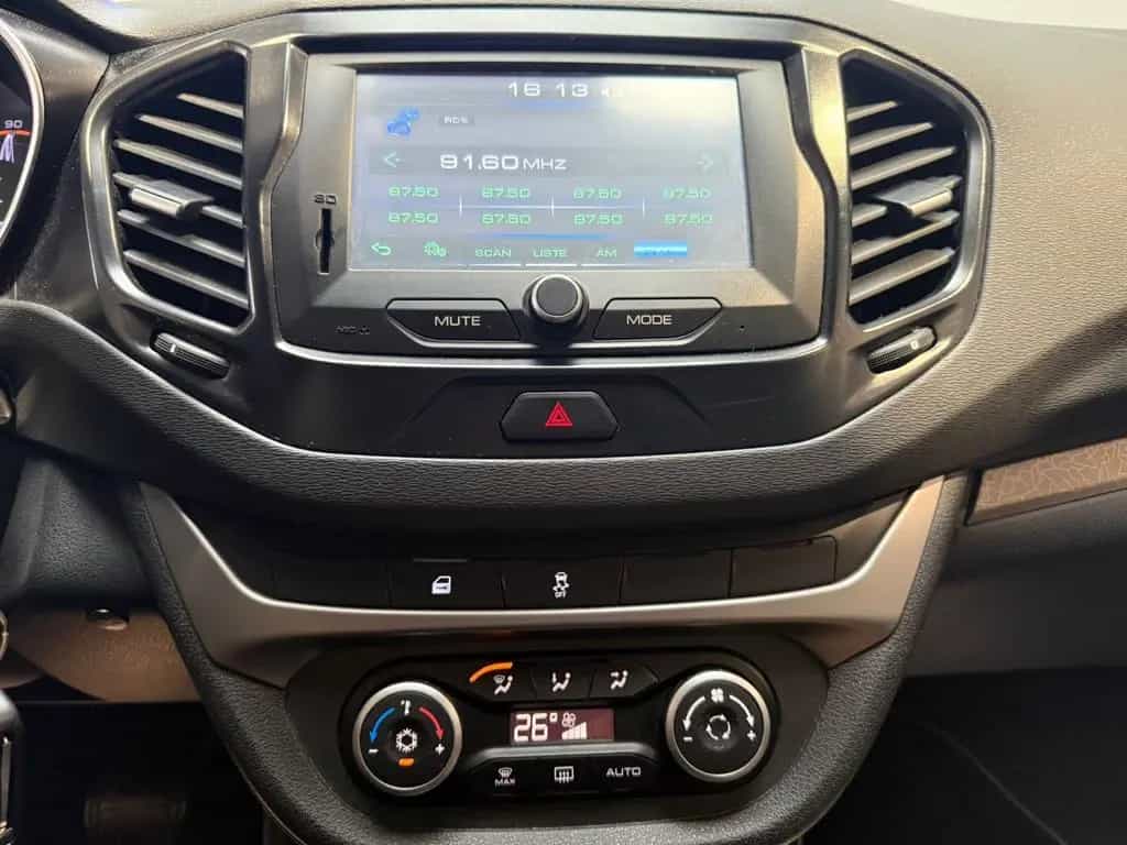 Lada Vesta Luxus *Automatik*1.Hand*R.Kamera* 07/2018-photo-13
