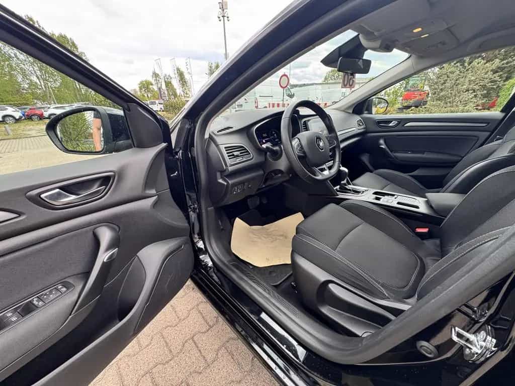 Renault Megane IV Grandtour 1.6 E-TECH Plug-in Hybrid 16 06/2022-photo-27