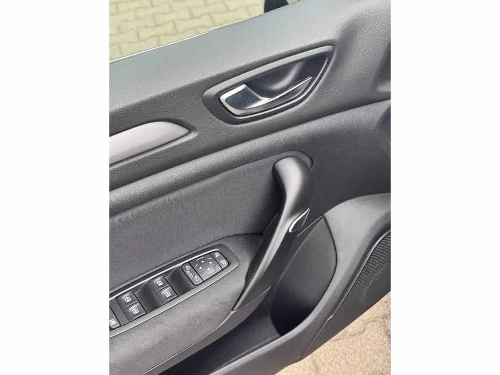 Renault Megane IV Grandtour 1.6 E-TECH Plug-in Hybrid 16 06/2022-photo-28