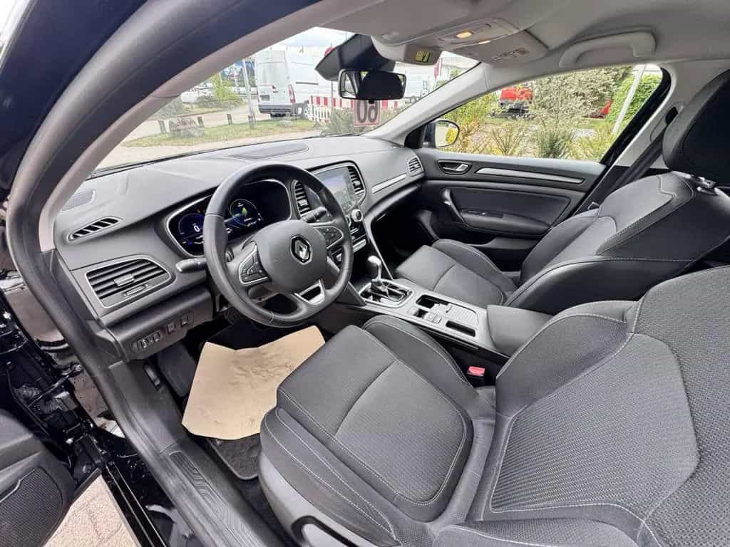 Renault Megane IV Grandtour 1.6 E-TECH Plug-in Hybrid 16 06/2022-photo-34