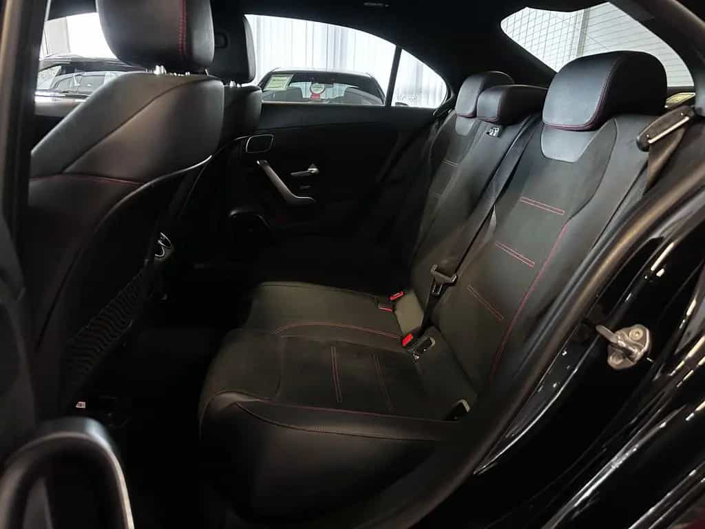 Mercedes-Benz A 35 AMG Lim. 4Matic//MultiBeam//Pano 01/2020-photo-20