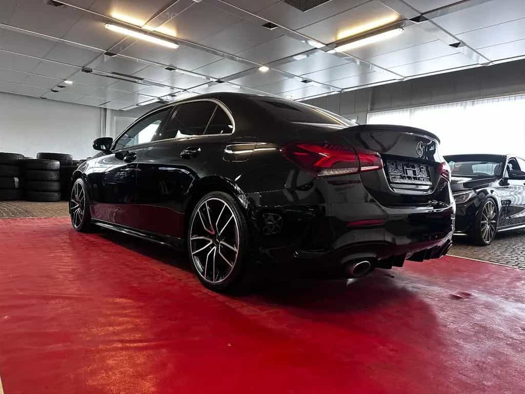 Mercedes-Benz A 35 AMG Lim. 4Matic//MultiBeam//Pano 01/2020-photo-4