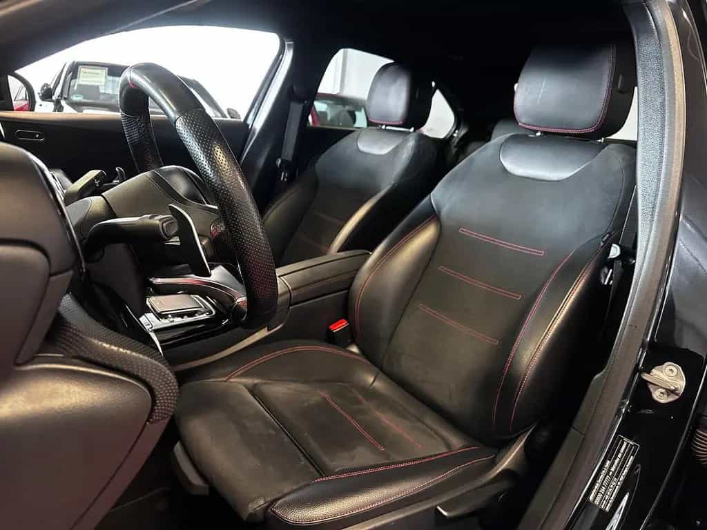 Mercedes-Benz A 35 AMG Lim. 4Matic//MultiBeam//Pano 01/2020-photo-5