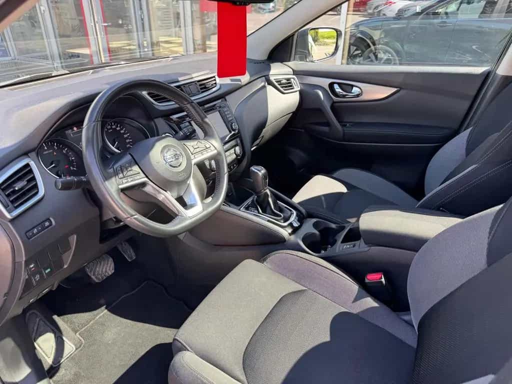Nissan Qashqai 1.2 DIG-T N-Connecta Xtronic LED PGD AHK 03/2018-photo-11