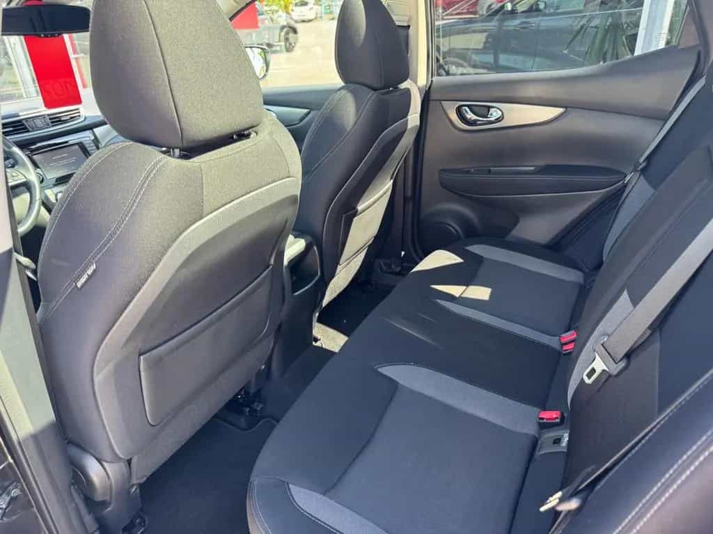 Nissan Qashqai 1.2 DIG-T N-Connecta Xtronic LED PGD AHK 03/2018-photo-12