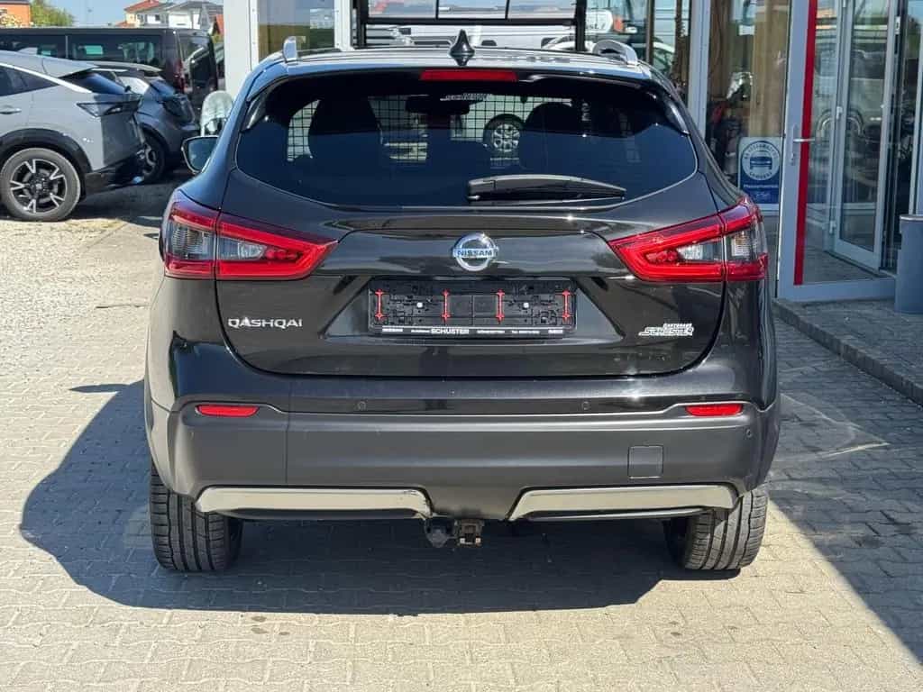 Nissan Qashqai 1.2 DIG-T N-Connecta Xtronic LED PGD AHK 03/2018-photo-3