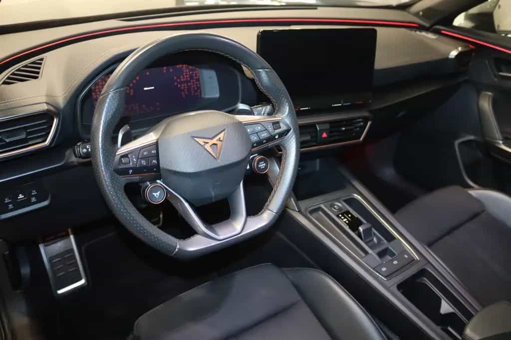 Cupra Formentor VZ 4Dr.-BREMBO-NAV-LED-KAMERA-KEYLESS- 10/2020-photo-8