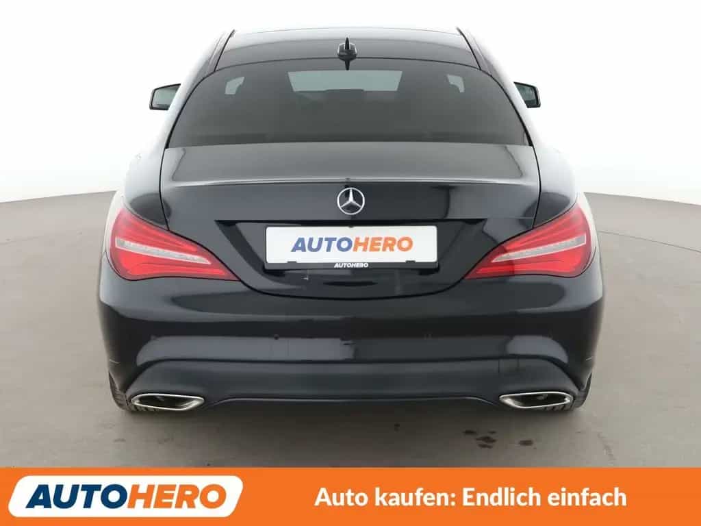 Mercedes-Benz CLA 220 4Matic Urban Aut.*LED*NAVI*ACC*CAM*PDC* 01/2018-photo-4