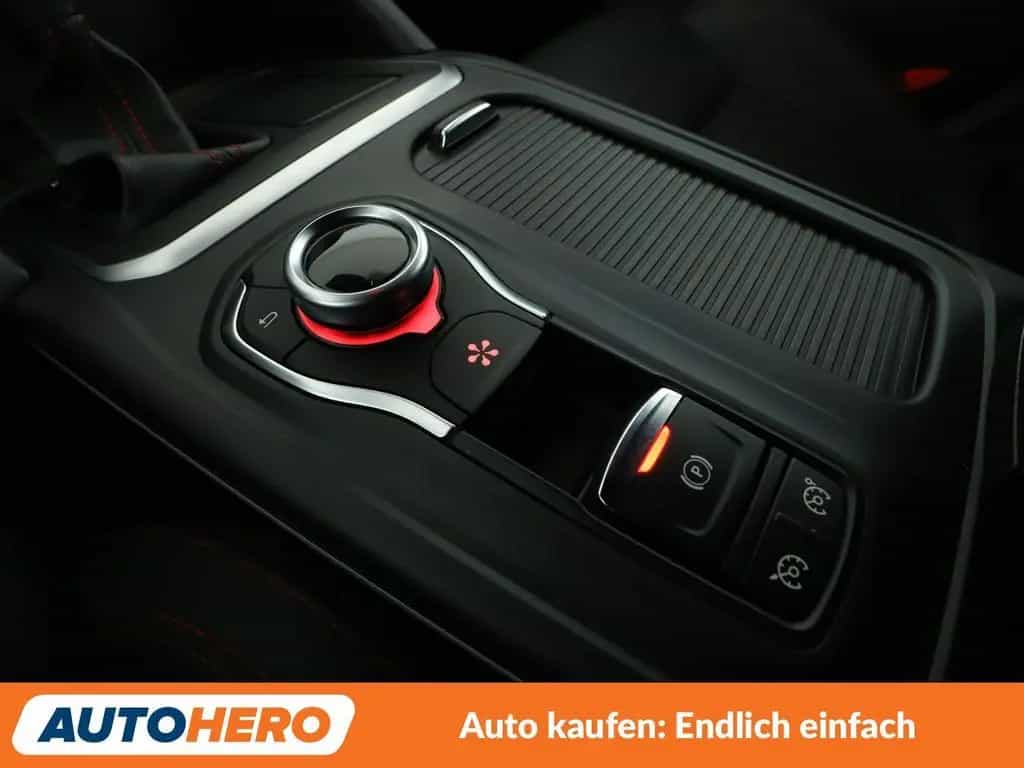 Renault Talisman 1.3 TCe Limited Aut.*NAVI*LED*CAM*PDC* 03/2020-photo-28