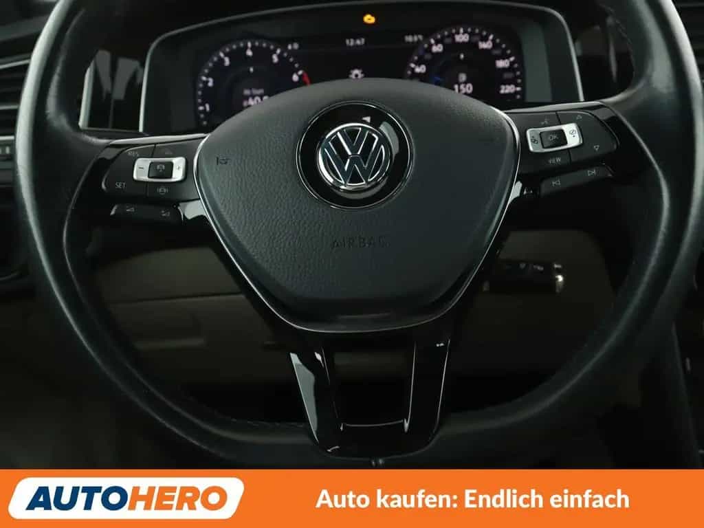 Volkswagen Golf VII 1.5 TSI ACT Highline BlueMotion Tech 06/2019-photo-18