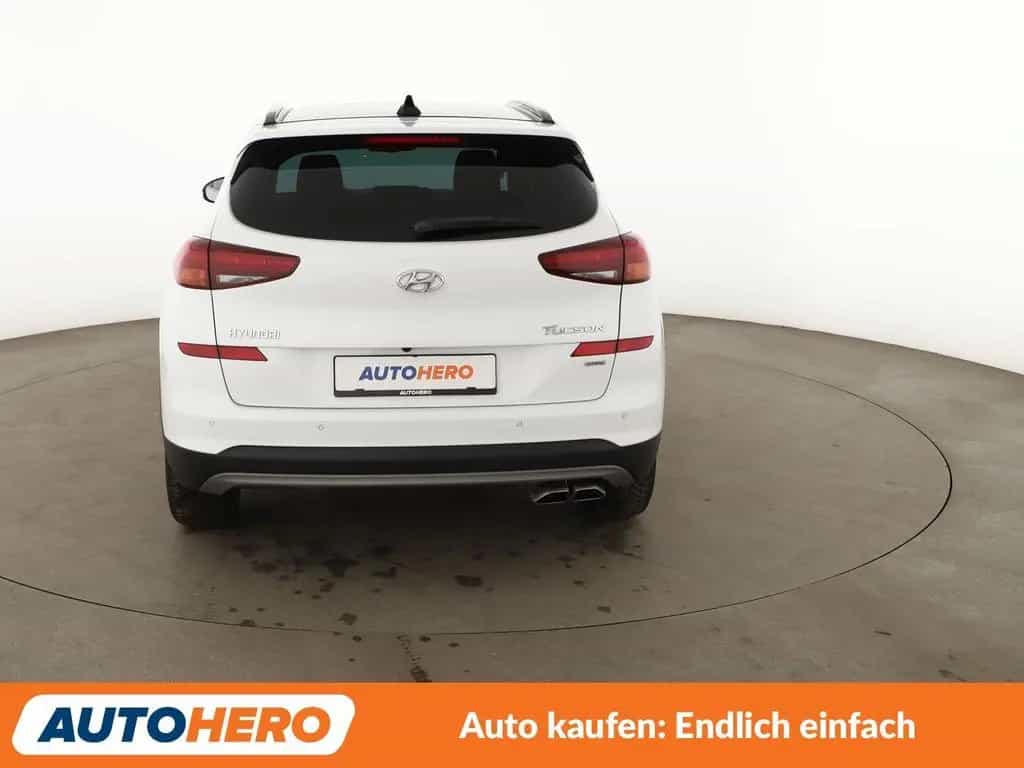 Hyundai Tucson 1.6 TGDI Premium 4WD Aut.*NAVI*LED*SPUR* 11/2019-photo-4