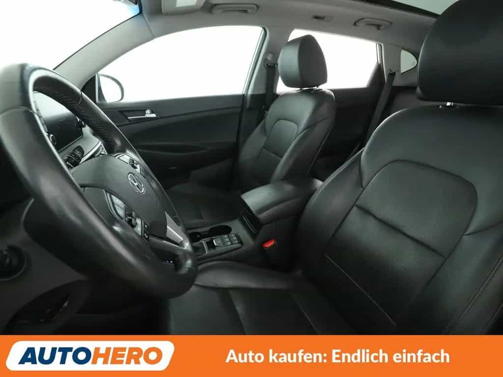 Hyundai Tucson 1.6 TGDI Premium 4WD Aut.*NAVI*LED*SPUR* 11/2019-photo-9