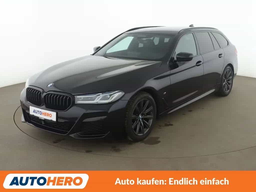 BMW 5 Series 5er 520d xDrive M Sport Aut.*NAVI*LASER*HUD*H&K* 12/2021-photo-0