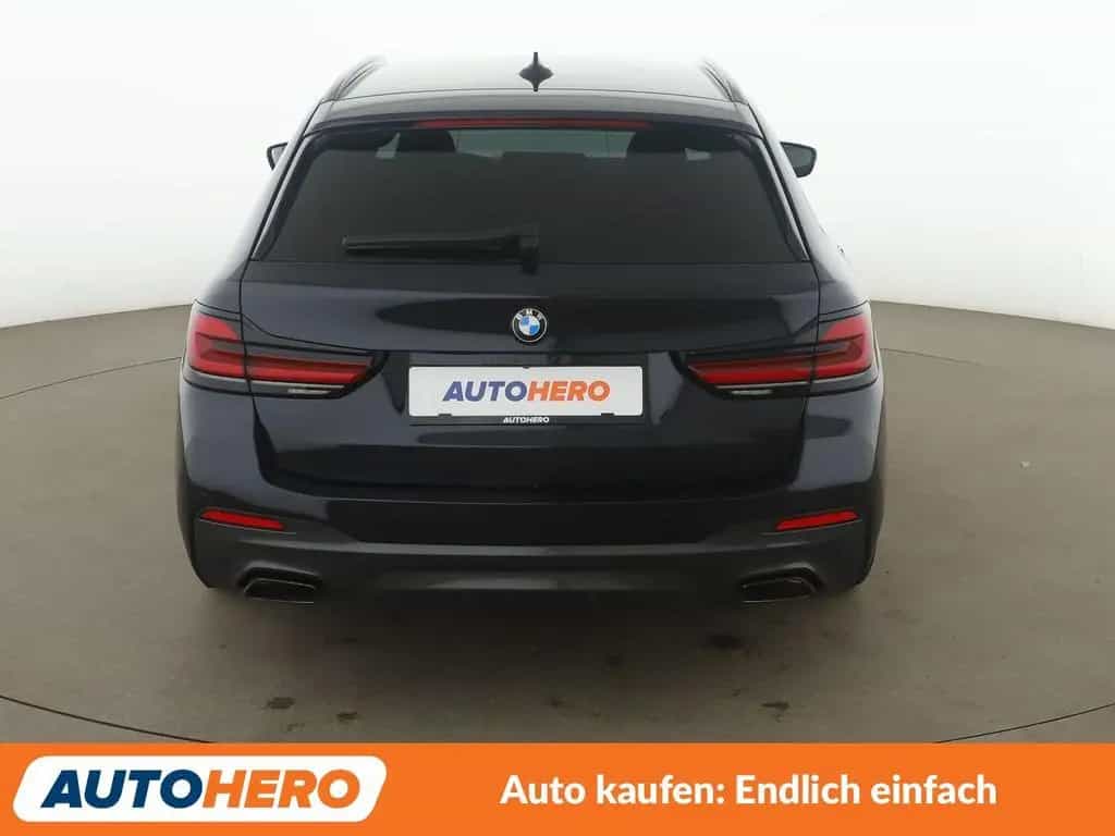 BMW 5 Series 5er 520d xDrive M Sport Aut.*NAVI*LASER*HUD*H&K* 12/2021-photo-4