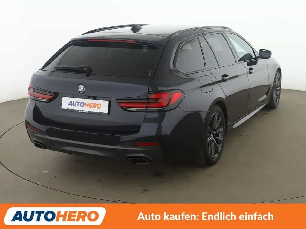 BMW 5 Series 5er 520d xDrive M Sport Aut.*NAVI*LASER*HUD*H&K* 12/2021-photo-5