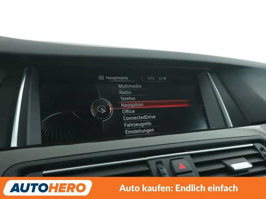 BMW 5 Series 520i Luxury Line Aut.*NAVI*BI-XENON*TEMPO*CAM* 02/2017-photo-21