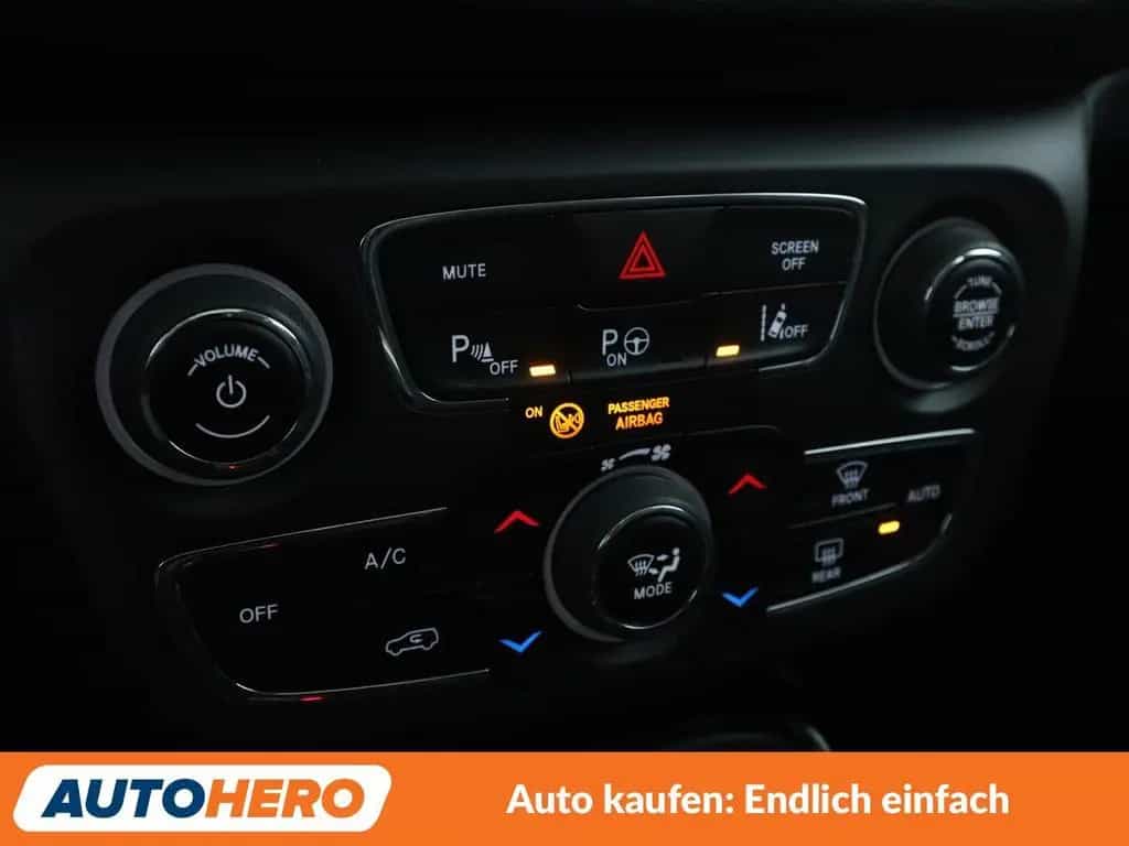 Jeep Compass 1.4 M-Air Limited 4WD Aut.*NAVI*CAM*ACC* 11/2018-photo-22