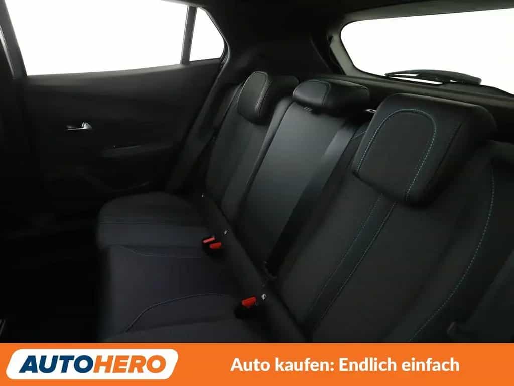 Peugeot 2008 1.2 PureTech Allure Pack Aut*NAVI*LED*TEMPO 06/2023-photo-13