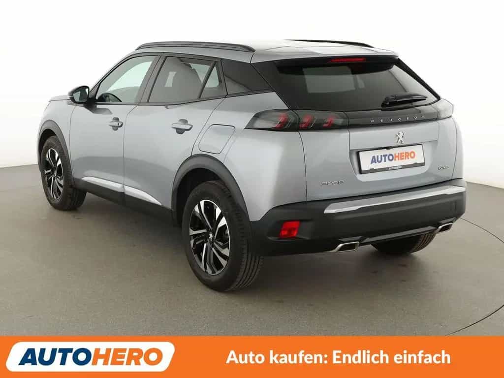 Peugeot 2008 1.2 PureTech Allure Pack Aut*NAVI*LED*TEMPO 06/2023-photo-3
