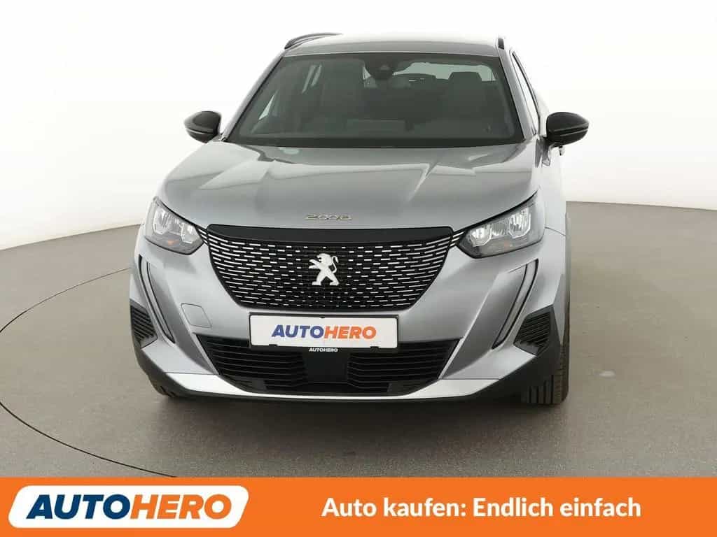 Peugeot 2008 1.2 PureTech Allure Pack Aut*NAVI*LED*TEMPO 06/2023-photo-8