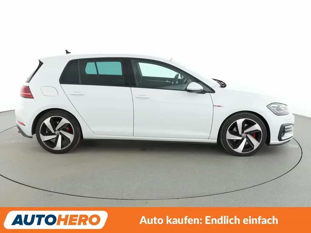 Volkswagen Golf VII 2.0 TSI GTI BMT Aut.*NAVI*LED*ACC*CAM* 01/2018-photo-6