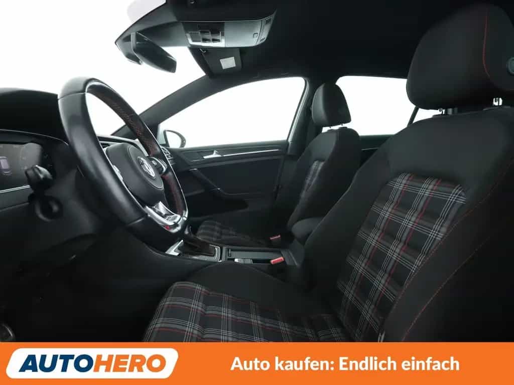 Volkswagen Golf VII 2.0 TSI GTI BMT Aut.*NAVI*LED*ACC*CAM* 01/2018-photo-9