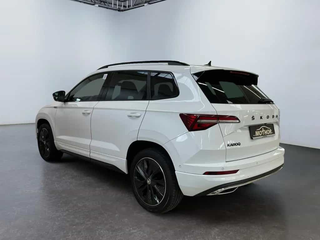 Skoda Karoq Sportline 1.5TSI DSG 360°Kamera MATRIX ACC 09/2022-photo-3
