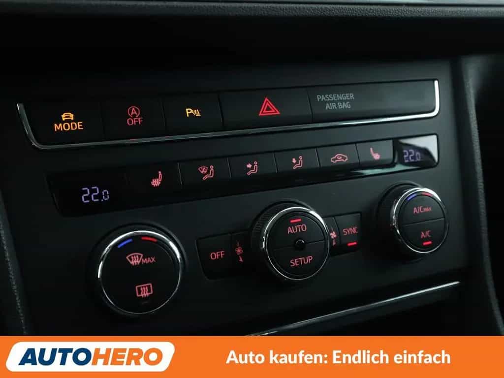 Seat Leon 1.4 TSI ACT FR Aut.*NAVI*TEMPO*PDC*SHZ* 09/2016-photo-22