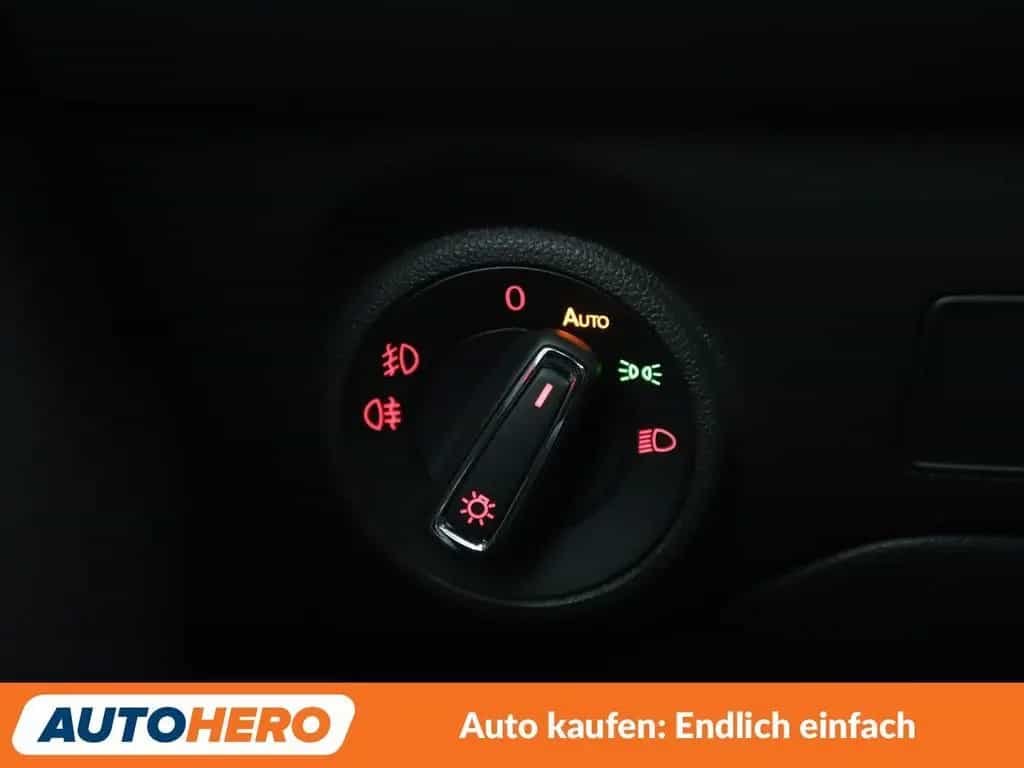 Seat Leon 1.4 TSI ACT FR Aut.*NAVI*TEMPO*PDC*SHZ* 09/2016-photo-25