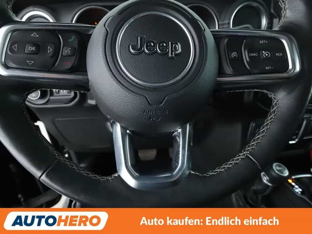 Jeep Wrangler 2.2 CRDi Sahara Aut.*LED*TEMPO*PDC* 09/2018-photo-18