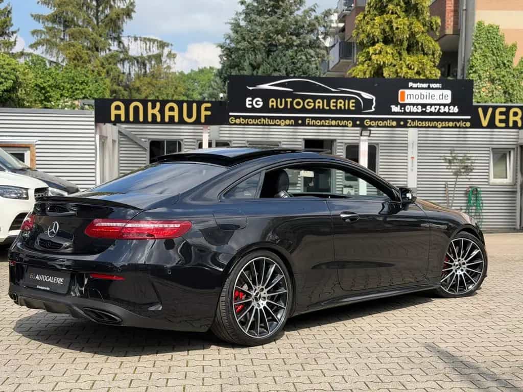 Mercedes-Benz E 400 Coupe 4Matic*AMG*PANO*WIDESCREEN*BURMESTER 04/2018-photo-3
