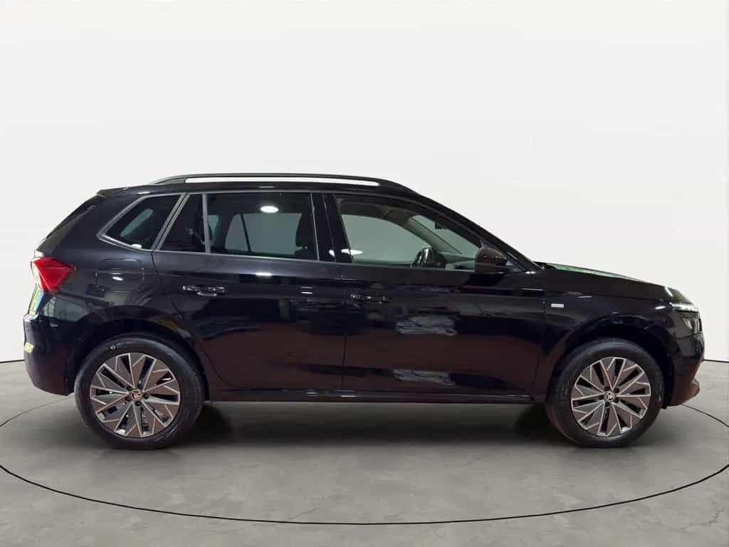 Skoda Kamiq Tour 1.0 TSI 110PS LED Kamera Smart-Link u 12/2022-photo-1