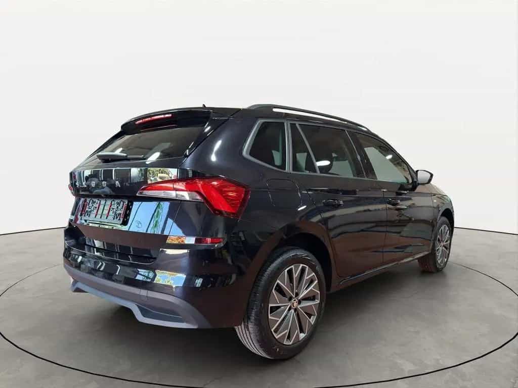 Skoda Kamiq Tour 1.0 TSI 110PS LED Kamera Smart-Link u 12/2022-photo-2