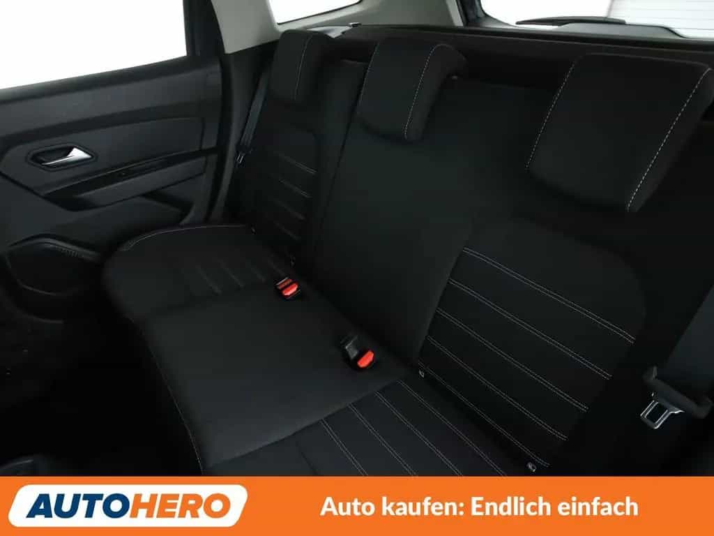 Dacia Duster 1.3 TCe Prestige *NAVI*CAM*TEMPO*SHZ*ALU* 11/2020-photo-13