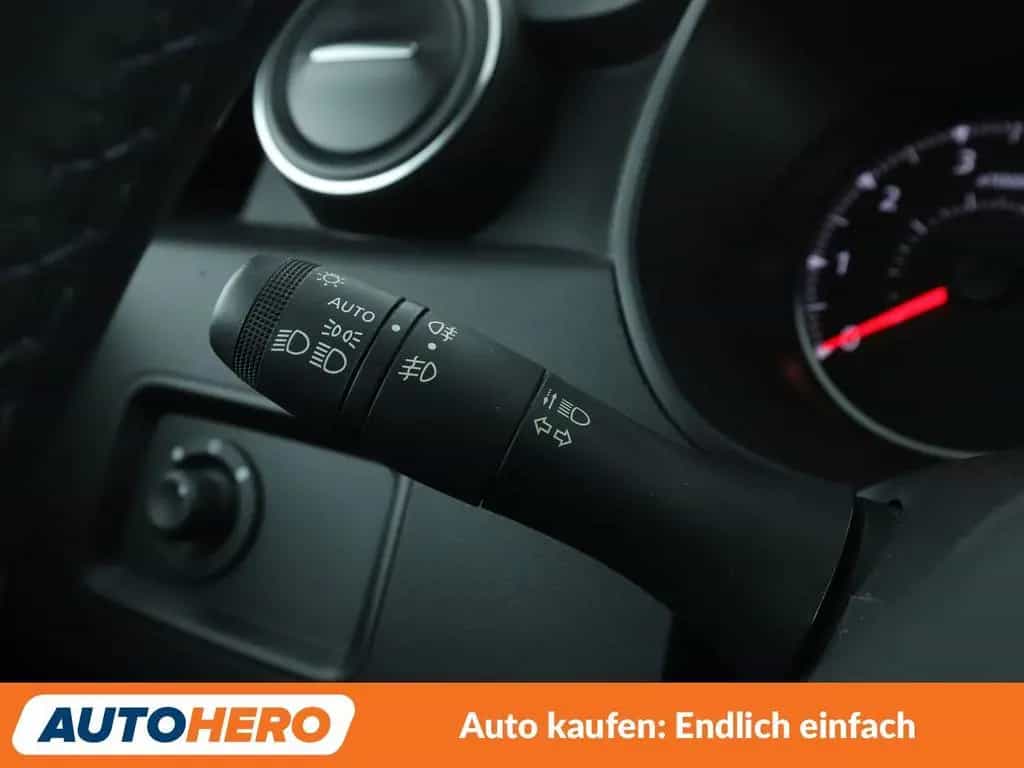 Dacia Duster 1.3 TCe Prestige *NAVI*CAM*TEMPO*SHZ*ALU* 11/2020-photo-26