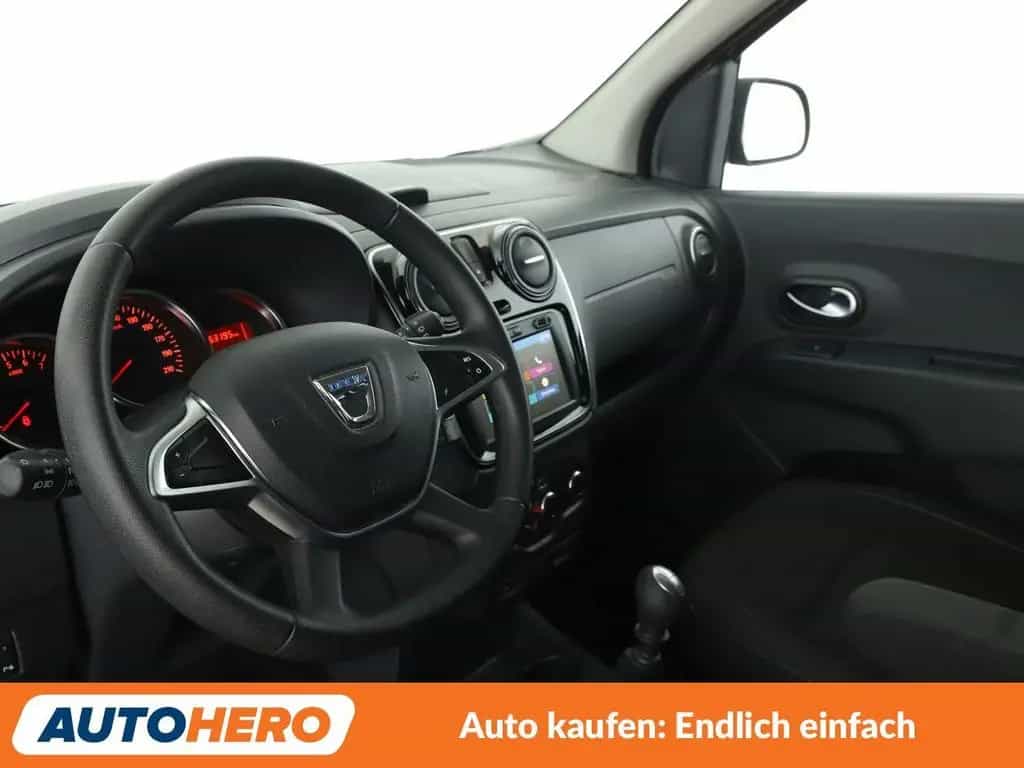 Dacia Lodgy 1.3 TCe Comfort*NAVI*TEMPO*PDC*SHZ*KLIMA* 11/2020-photo-10