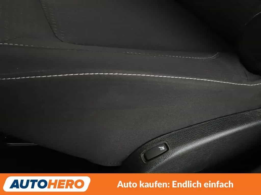Dacia Lodgy 1.3 TCe Comfort*NAVI*TEMPO*PDC*SHZ*KLIMA* 11/2020-photo-25