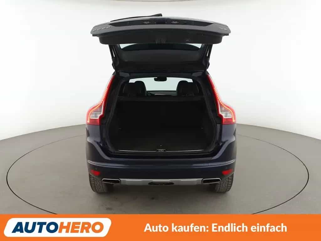 Volvo XC60 2.0 D4 Momentum 2WD Aut*NAVI*XENON*TEMPO* 09/2015-photo-16