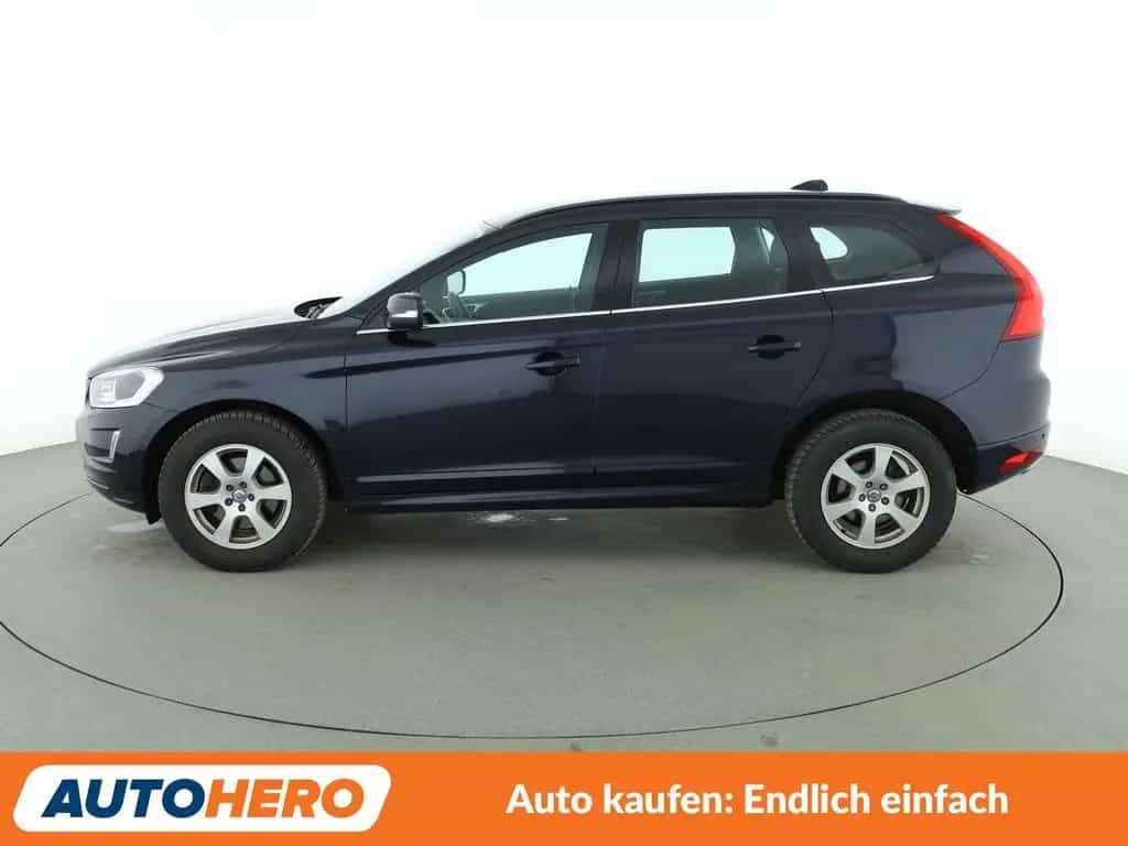 Volvo XC60 2.0 D4 Momentum 2WD Aut*NAVI*XENON*TEMPO* 09/2015-photo-2