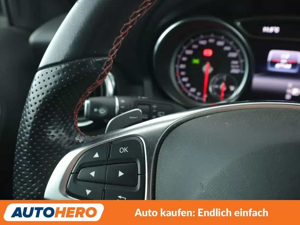 Mercedes-Benz GLA 200 GLA-Klasse GLA 200 AMG Line Aut.*NAVI*TEMPO*CAM* 11/2018-photo-29