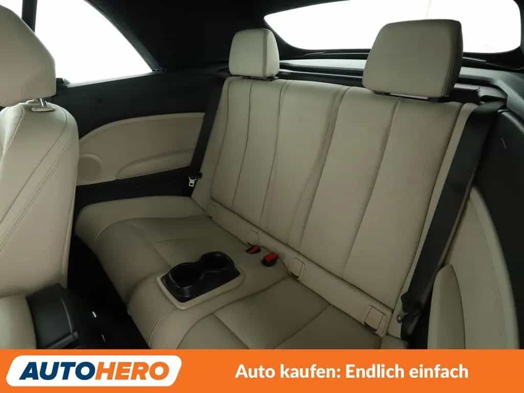 BMW 2 Series M240i Aut.*NAVI*BI-XENON*TEMPO*CAM*PDC*SHZ* 08/2016-photo-13